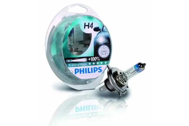 Лампа галогеновая Philips X-tremeVision +100% H4 x2 шт