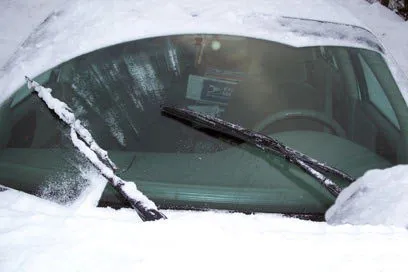 Зимние щетки стеклоочистителя Установка зимних щеток стеклоочистителя